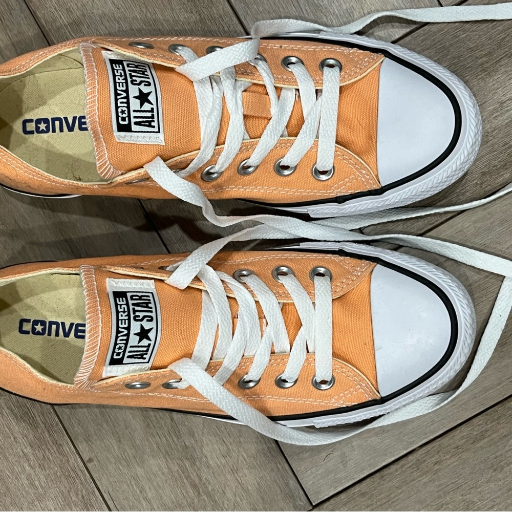 Converse Kids' Peach Sneakers size 7